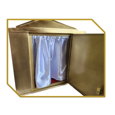Solid Wooden Tabernacle with Hand Engraved Door - Image 2