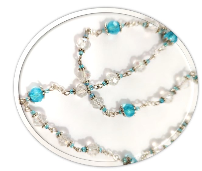 Our Lady Undoer of Knots Chaplet in Blue & Crystal - Image 3