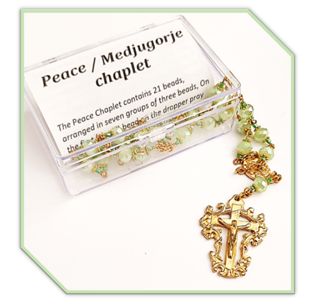 Peace Chaplet in Mint Green crystal - Gold - Image 2