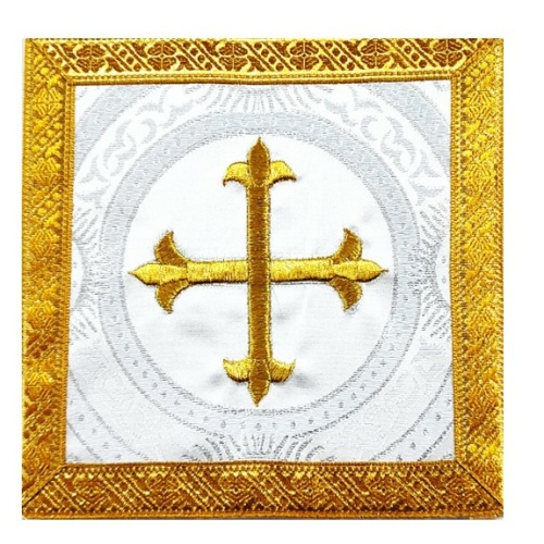 Fleur de Lis Pall - Import