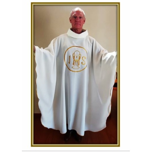 Cream Chasuble and Stole with IHS and Eucharist Embroidery in gold