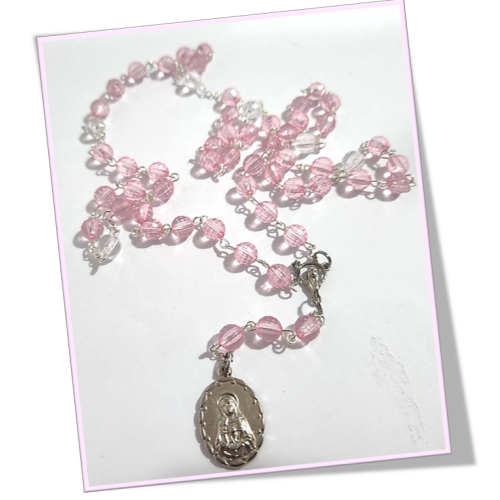 Seven Sorrows / Dolors of Mary - Pink faceted